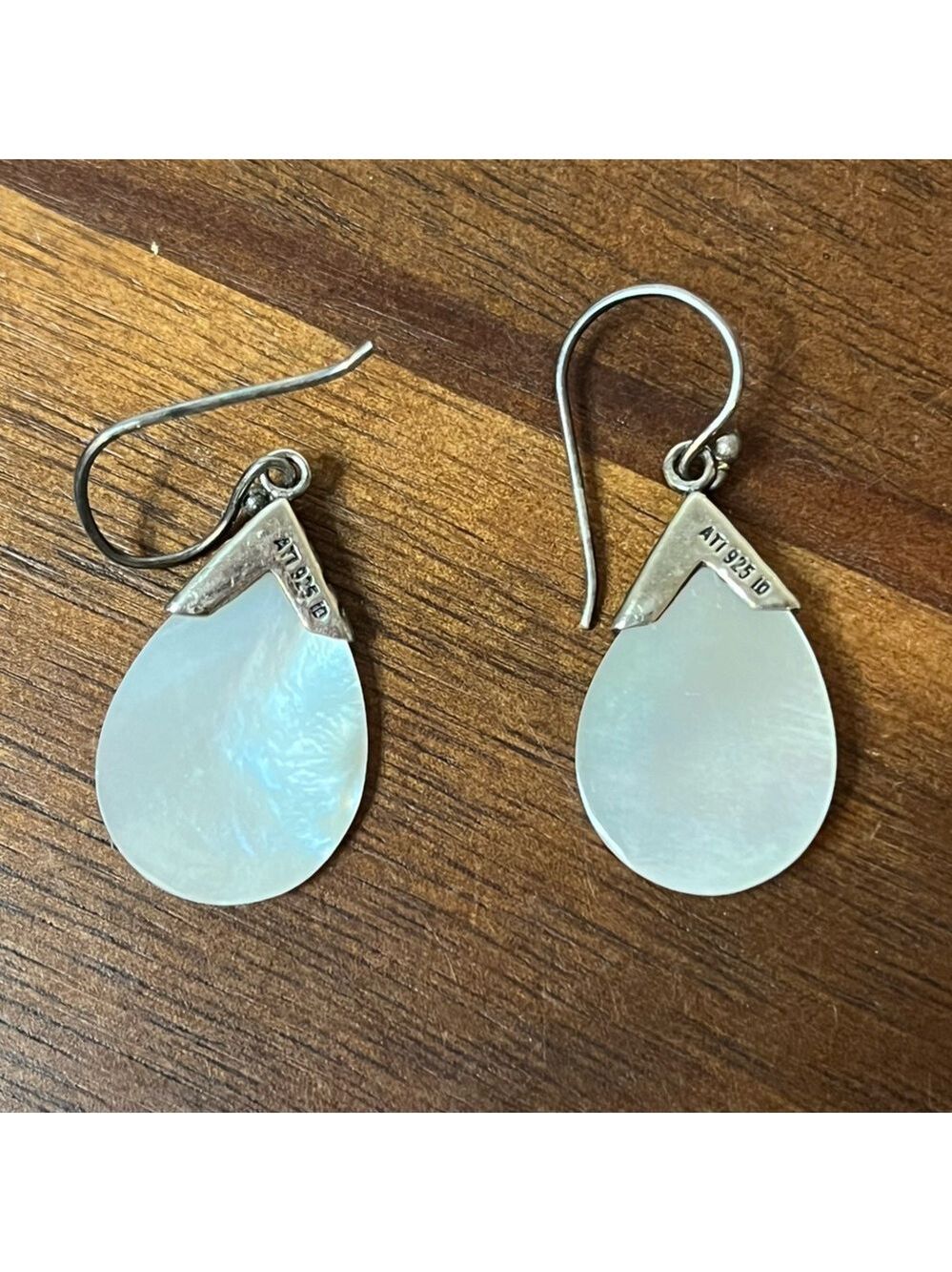 Sterling Silver Filigree Drop Earrings Teardrop Mother of Pearl Butterfly Detail